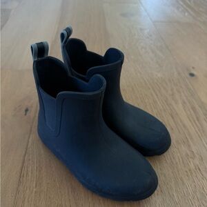totes Kids Black Chelsea Rain Boots